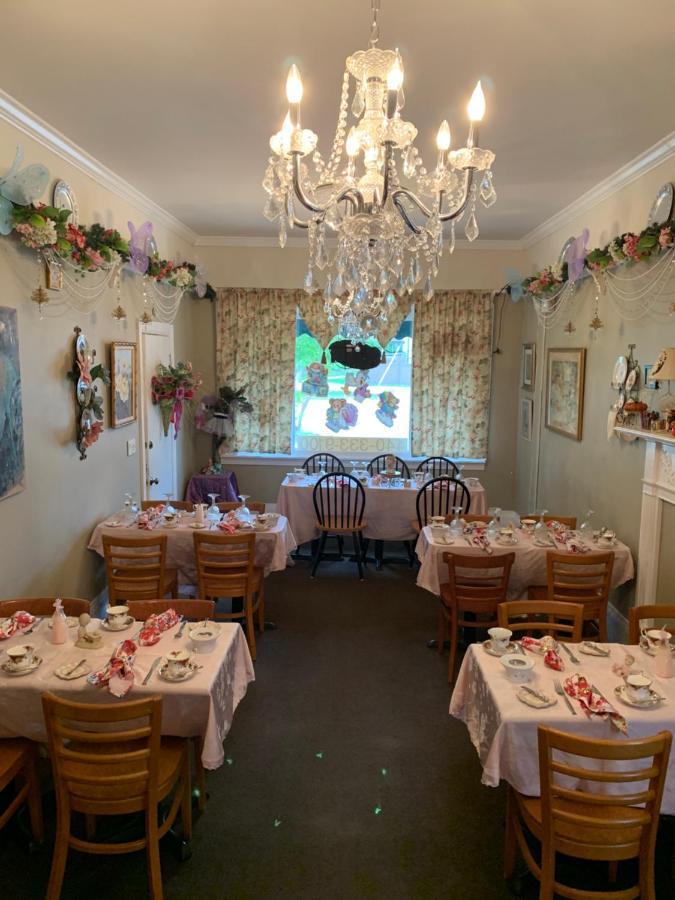 Emerald Necklace Inn Bed And Breakfast Lakewood Buitenkant foto