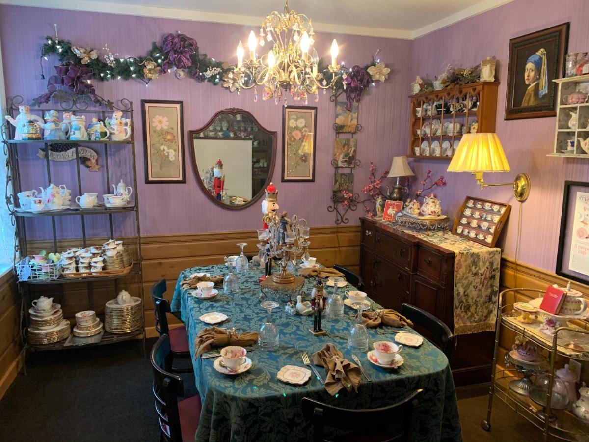 Emerald Necklace Inn Bed And Breakfast Lakewood Buitenkant foto